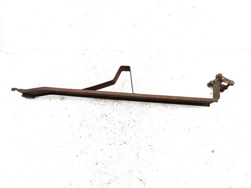 1984-1991 Jeep Grand Wagoneer Spare Tire Carrier Oem