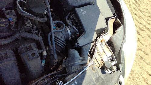 12-18 Focus Ford Complete Air Intake Cleaner Filter Box Housing With Tube 2.0L
