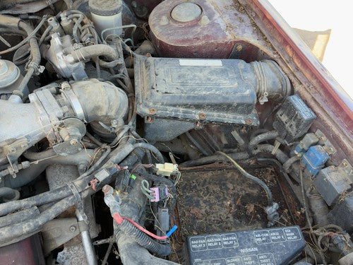 85-88 Maxima Complete Air Intake Cleaner Filter Box Housing With Tube Oem 3.0L