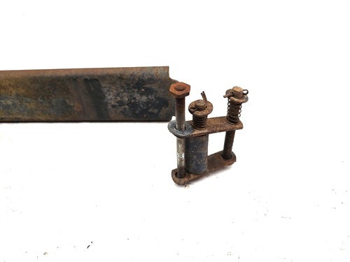 1984-1991 Jeep Grand Wagoneer Spare Tire Carrier Oem