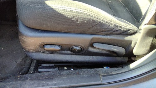 06-08 Grand Prix Driver Left Side Power Seat Switch With Trim Panel Ebony 19B