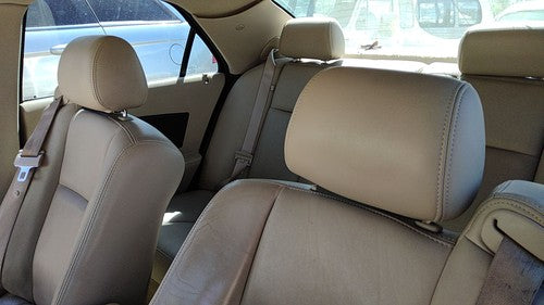 2003-2007 Cadillac Cts Pair Of Front Headrests Oem Left Right Set Seat