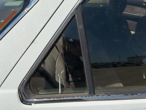 86-89 Accord Lx Passenger Right Rear Vent Window Back Door Glass With Frame Oem