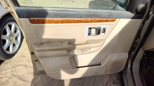 07-08 Suzuki Grand Vitara Xl-7 Driver Left Front Door Trim Panel With Switch Tan
