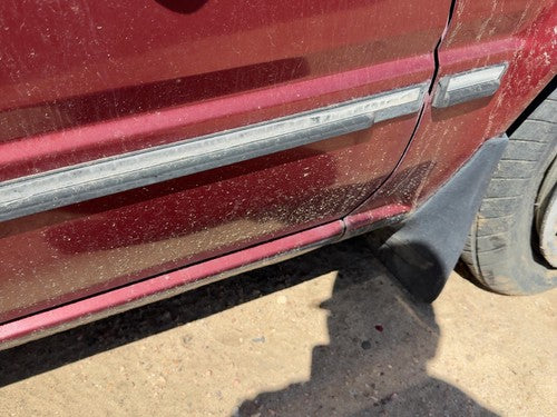1987 Nissan Maxima Passenger Right Front Moulding From Door Oem 4Dr Sedan 4 Door