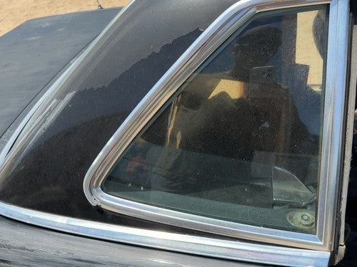 1980 Mercedes 450Sl 107 Passenger Right Rear Quarter Glass Back Side Window Oem