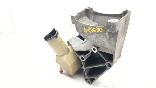 02 Ford F250 Super Duty 7.3L Powerstroke Power Steering Pump With Mount Bracket