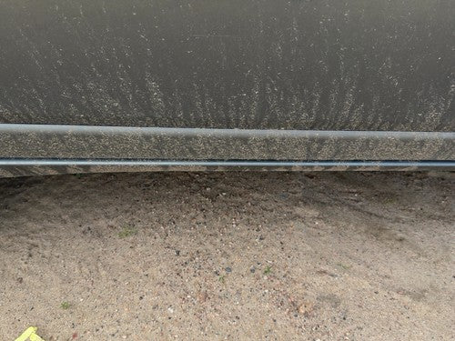 98-04 Seville Passenger Right Rear Moulding From Door Back Lower Sedan Thunder G