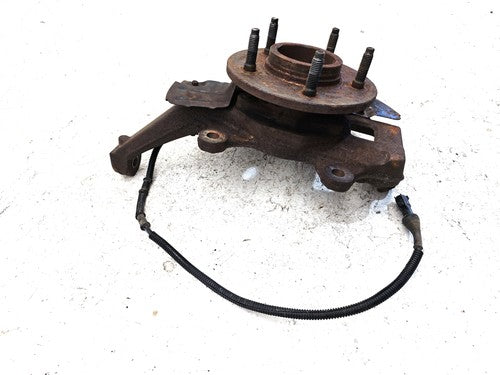 97-02 Expedition Passenger Right Front Spindle Steering Knuckle With Wheel Hub