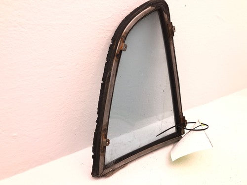 1970-1973 Nissan Datsun 240Z Driver Left Rear Quarter Glass Back Side Window Oem