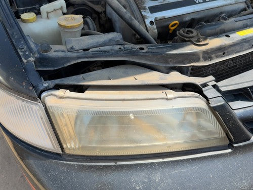 1997-1999 Nissan Maxima Passenger Right Head Light Oem Front Lamp 260100L725