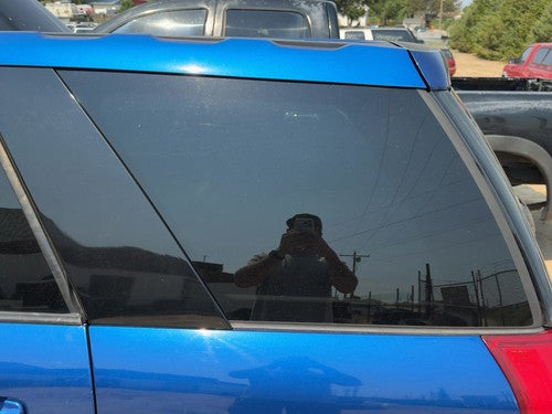 2002-2007 Saturn Vue Redline Driver Left Rear Quarter Glass Back Side Window Oem