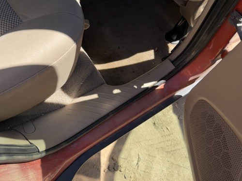 2005-2007 Ford Escape Passenger Right Rear Lower Sill Plate Step Trim Panel Oem