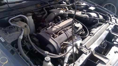 2003 Ford Escort Valve Cover With Bolts Hardware Oem 2.0L