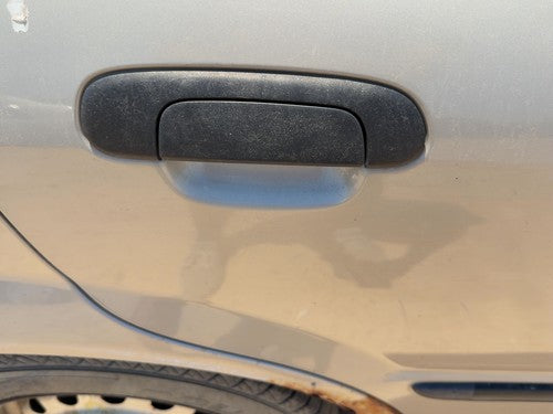 2000-2003 Mazda Protege Dx Passenger Right Rear Outside Door Handle Oem Back