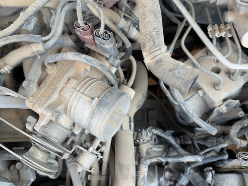 1995-1999 Nissan Maxima Throttle Body Valve Oem With Sensors 3.0L 1611840U11