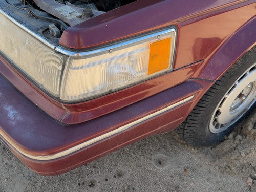 87-88 Nissan Maxima Driver Left Front Turn Signal Light Lamp Oem Fender Mounted