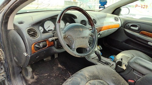 99-04 300M Passenger Right Front Spindle Steering Knuckle With Wheel Hub