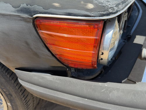 72-80 450Sl 107 Passenger Right Front Turn Signal Light Lamp Oem Fender Mounted
