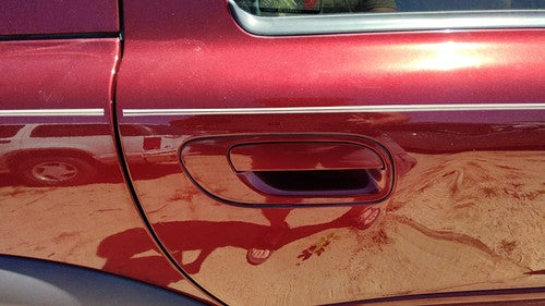 2001-2007 Volvo V70 Xc Passenger Right Rear Outside Door Handle Oem Back Red 445
