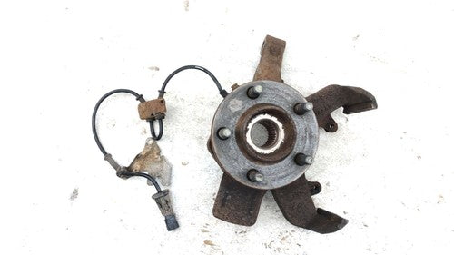 99-04 300M Passenger Right Front Spindle Steering Knuckle With Wheel Hub