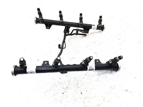 2001-2007 Silverado 1500 Complete Fuel Rail With Injectors Set Loaded Oem 5.3L