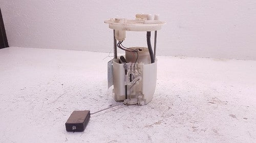 2010-2012 Ford Fusion Fuel Pump Assembly With Sending Unit 2.5L Ae5z9h307f
