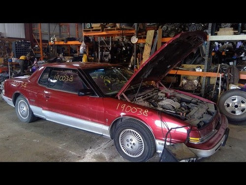 1990-1992 Oldsmobile Toronado Complete Tail Light Assembly Brake Lamp Back Trunk