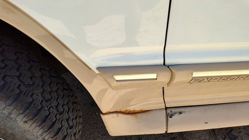 1991-1994 Ford Explorer Driver Left Moulding From Fender Oem Trim Strip White