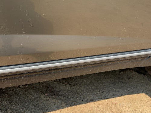 2003-2005 Infinity Fx45 Passenger Right Front Moulding From Door Oem Trim Strip