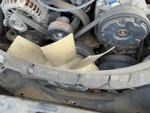 96-05 Chevy S10 Blazer Complete Cooling Fan Blade Assembly With Clutch Oem 4.3L