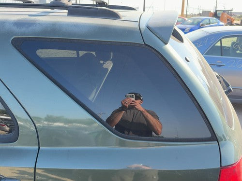 2003-2009 Kia Sorento Driver Left Rear Quarter Glass Back Side Window Oem Tint