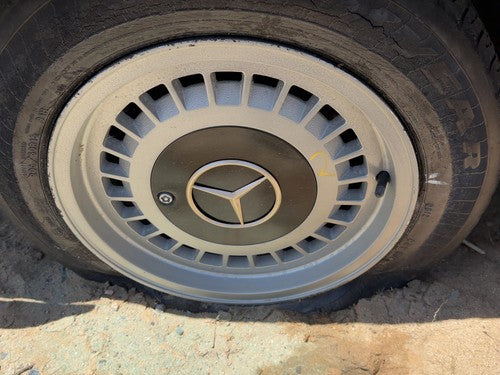 1980 Mercedes 450Sl 107 15" Aluminum Wheel Oem Factory Rim Oem