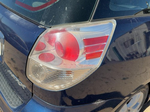 2003-2008 Toyota Matrix Xr Passenger Right Tail Light Brake Lamp Oem Rear