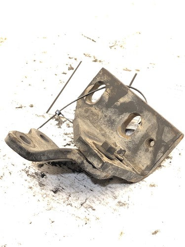 2003 Freightliner 5.9L Cummins Air Compressor Support Brackets Oem