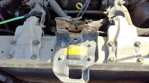 1997-2005 Chevy Venture Hood Latch Assembly With Bracket Oem 15871561