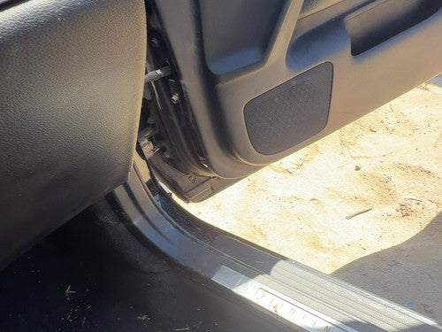 2006-2010 Infiniti M35X Passenger Right Lower Kick Trim Panel Oem Graphite