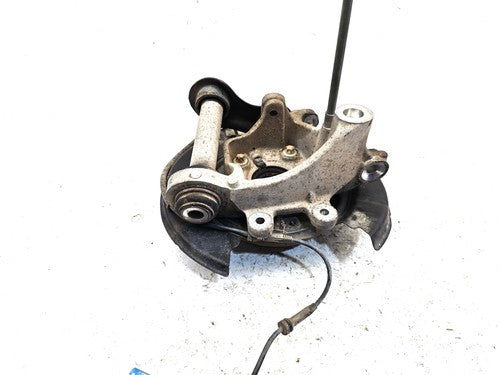 2001-2002 Bmw 530I Passenger Right Rear Knuckle Assembly Stub Axle With Hub Oem