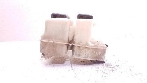 1998-2001 Ford Ranger Wash Reservoir Without Low Fluid Sensor Windshield Washer