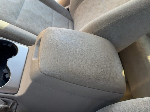 2004-2006 Kia Sorento Center Console Lid Only Oem Arm Rest Fold Down Beige Fc