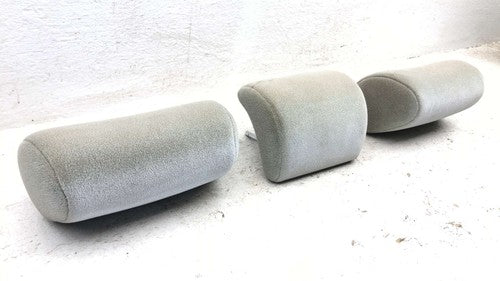 2007-2008 Toyota Corolla Set Of Head Rests Oem Rear Head Rest Center
