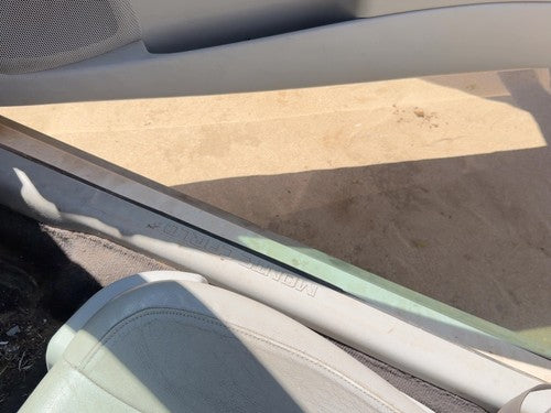 2006-2007 Chevy Monte Carlo Passenger Right Lower Kick Trim Panel Oem Gray 832