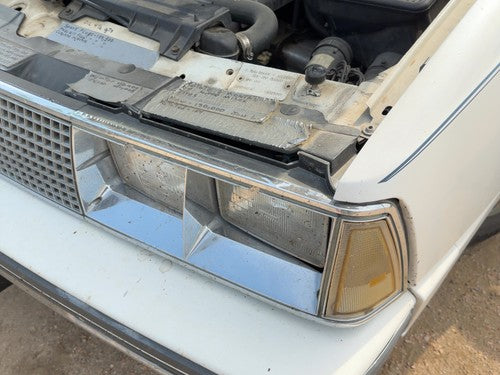 1985-1986 Oldsmobile 98 Complete Header Panel Assembly Oem White 22527190