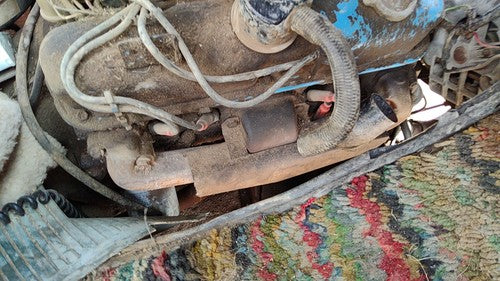 71-74 Dodge Van B200 Passenger Right Exhaust Manifold Assembly Oem 5.2L 5.2L 318