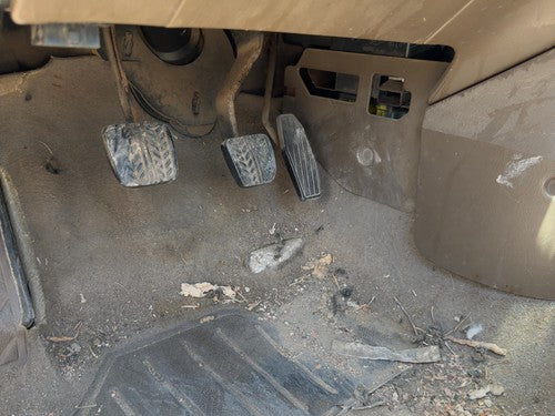 2000 Mazda Protege Dx Gas Pedal Assembly Oem Accelerator