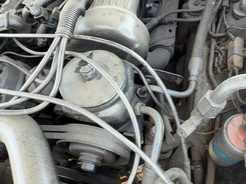 1980 Mercedes 450SL 107 Power Steering Pump with Mount Bracket OEM 4.5L