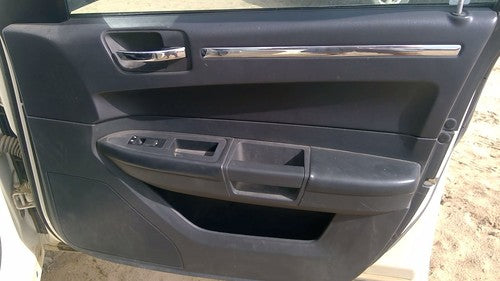 2010 Chrysler 300 Passenger Right Front Inside Door Trim Panel Only Oem Gray Dv