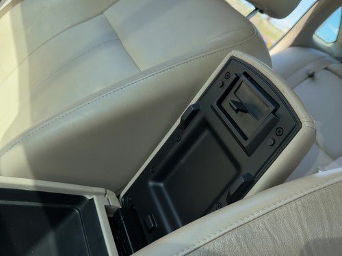 07-16 Impala Center Console Lid Only Arm Rest Fold Down Police Neutral 522