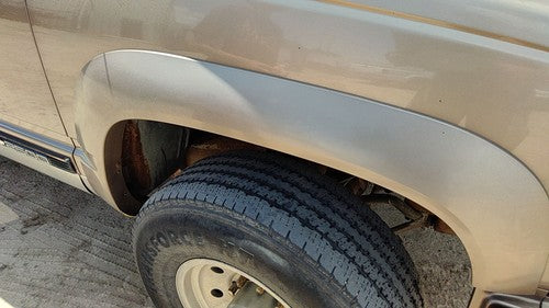 95-00 Silverado 2500 Passenger Right Front Wheel Flare Moulding Fender Gold 55U
