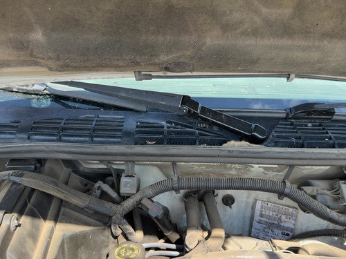 1995-2005 Chevy S10 Blazer Passenger Right Windshield Wiper Arm OEM Blade Lever